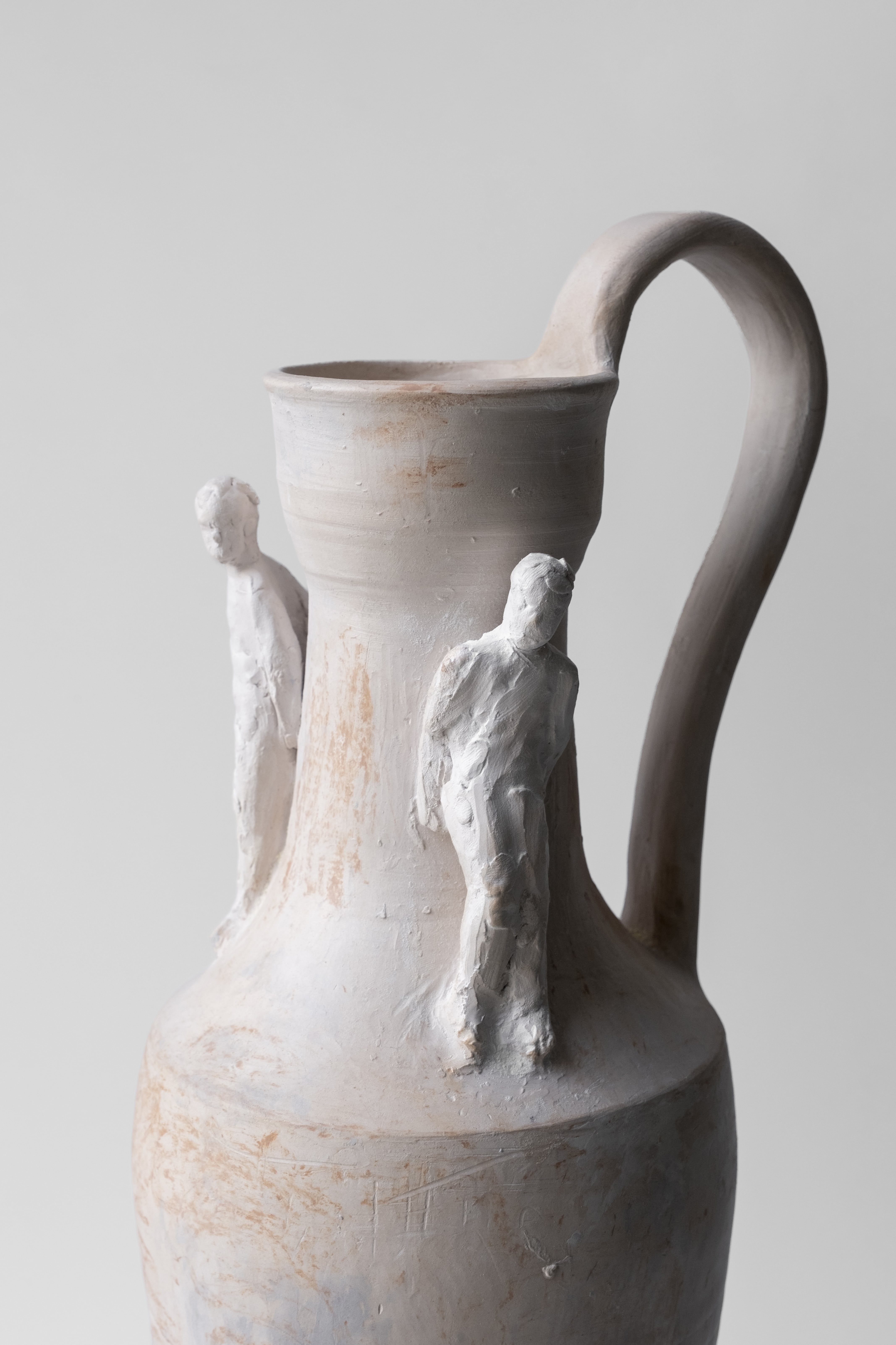 VESSEL WITH FIGURATIVE ELEMENTS (7)